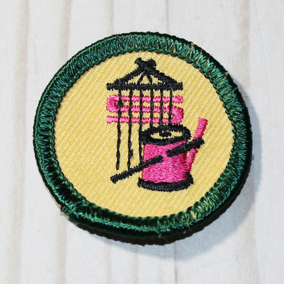 Yarn And Fabric Arts (Green Border)