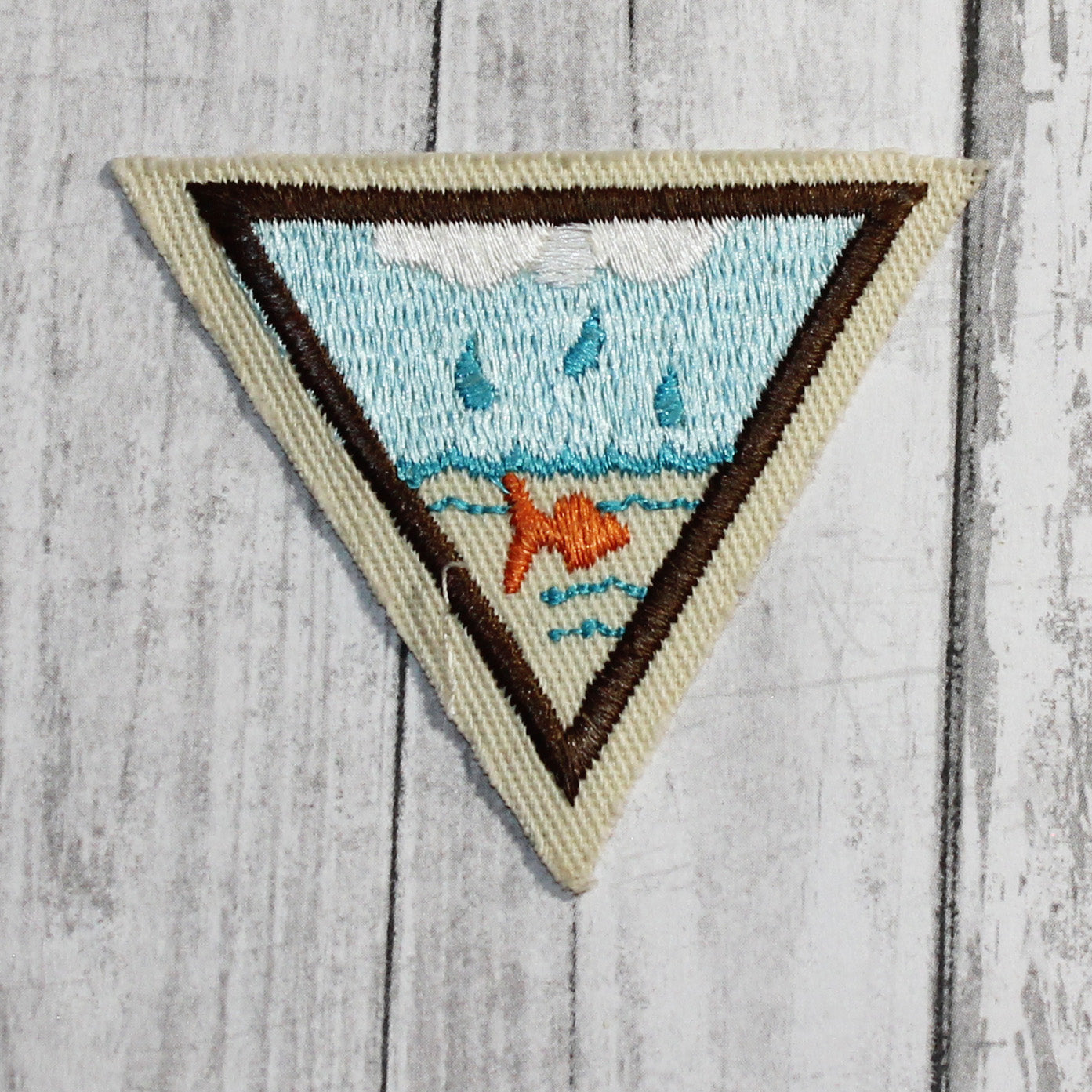 Water Everywhere (Brown Border)